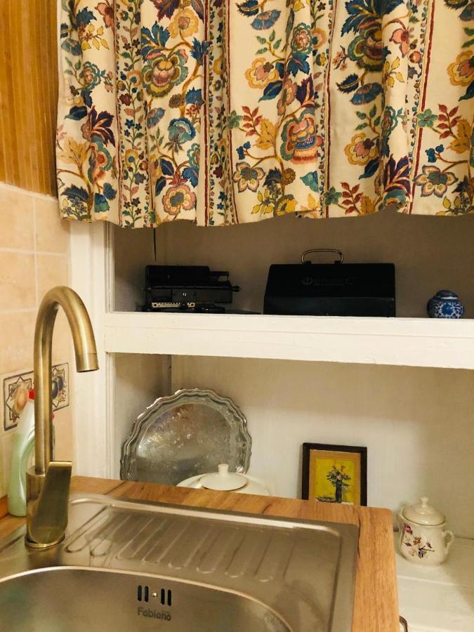 Vintage Apartment 2 Rooms With Balcony Lviv Luaran gambar
