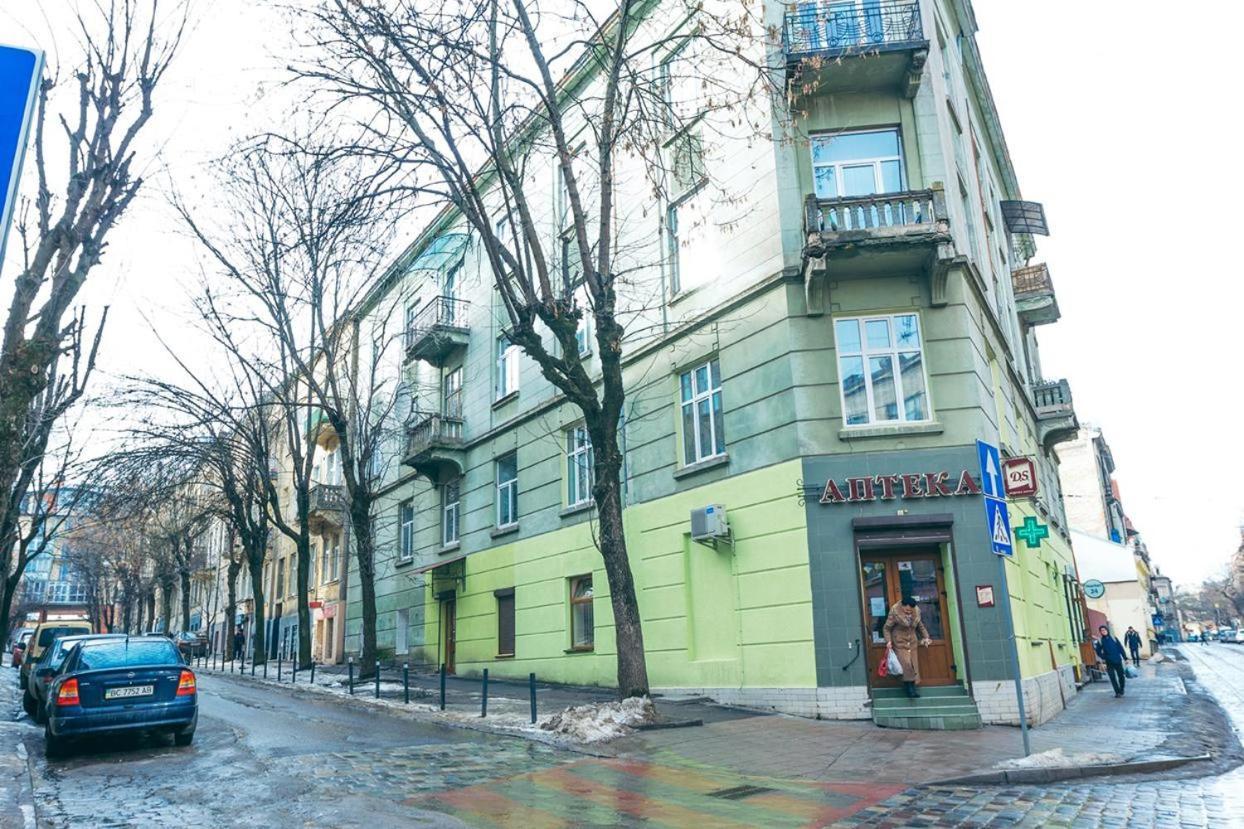 Vintage Apartment 2 Rooms With Balcony Lviv Luaran gambar